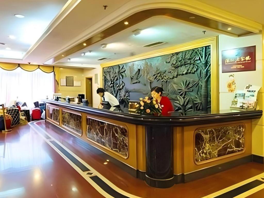 Friendship Hotel Шэньчжэнь Экстерьер фото